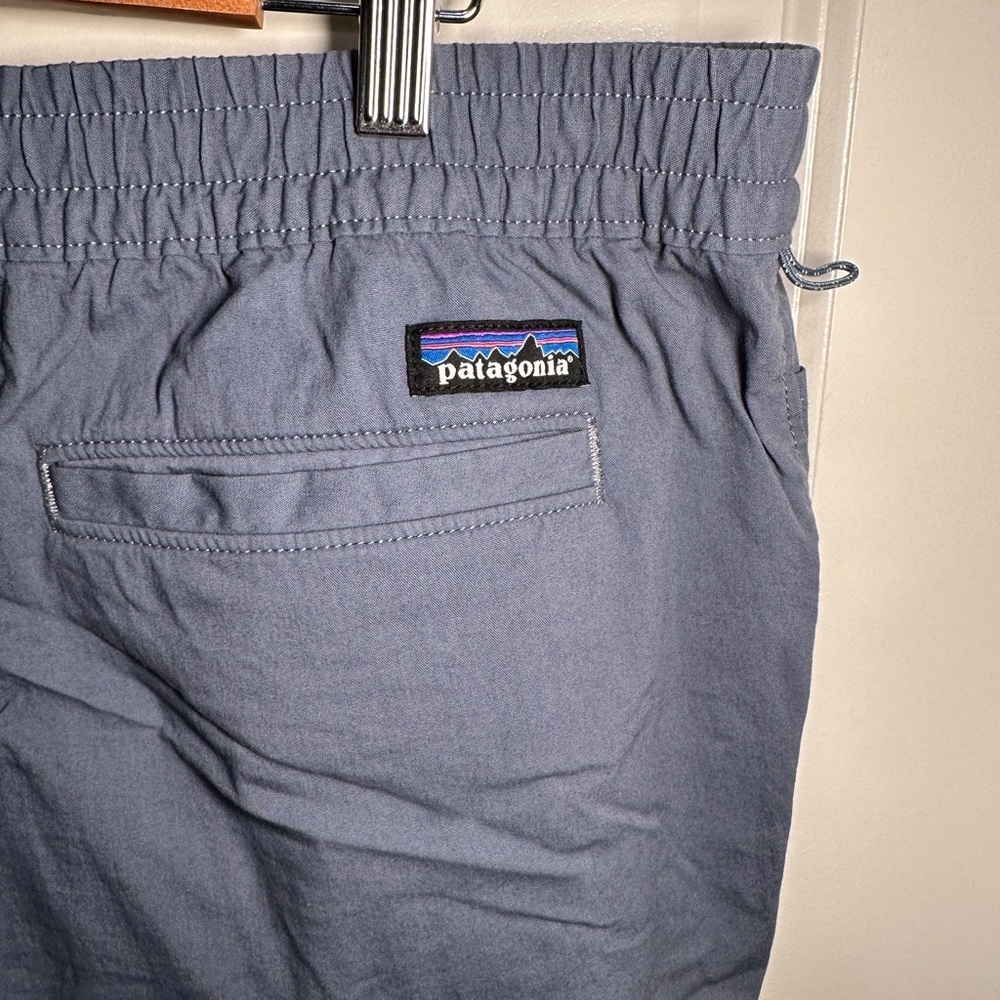PATAGONIA - Men’s Single Cargo Pocket Utility Shorts - Size XL, Blue - Picture 3 of 10